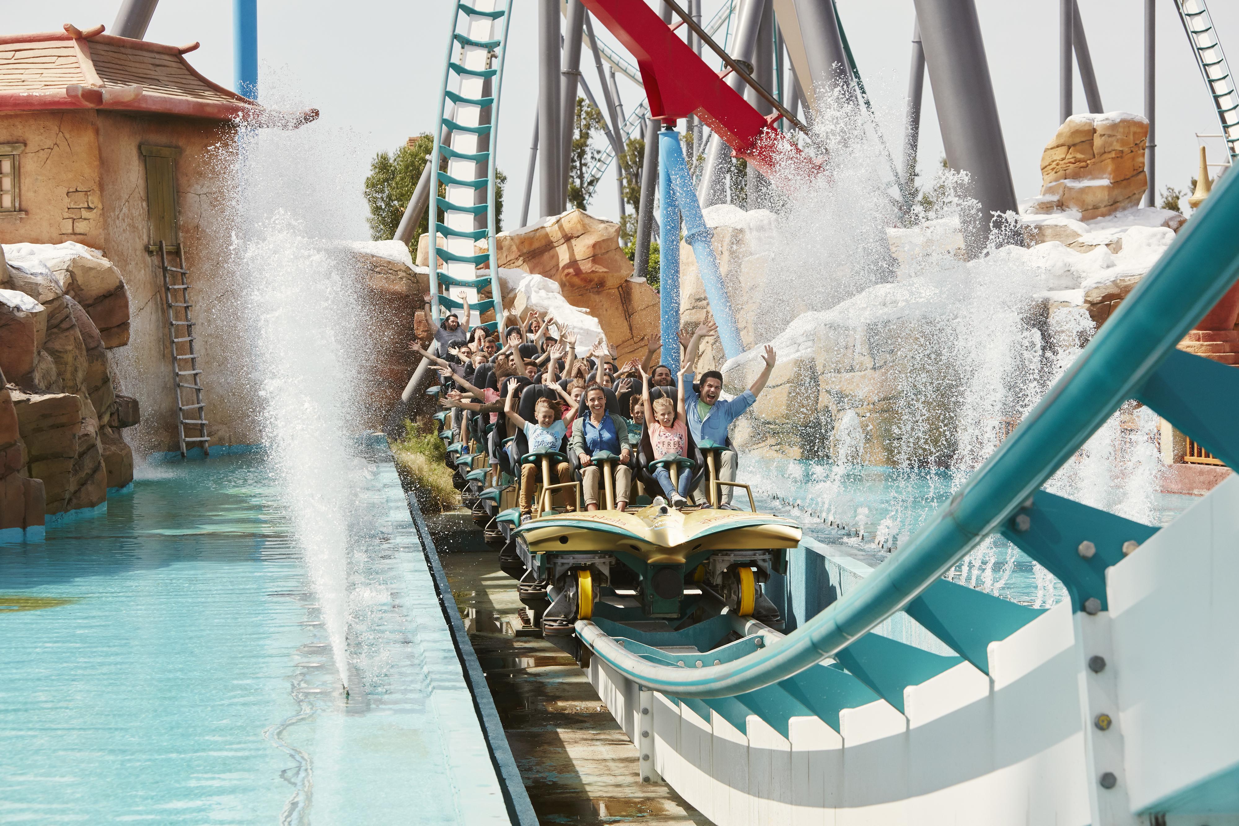 Portaventura Hotel Lucy'S Mansion - Includes Unlimited Access & Express Wristband To Portaventura Park & Ferrari Land Salou Bagian luar foto