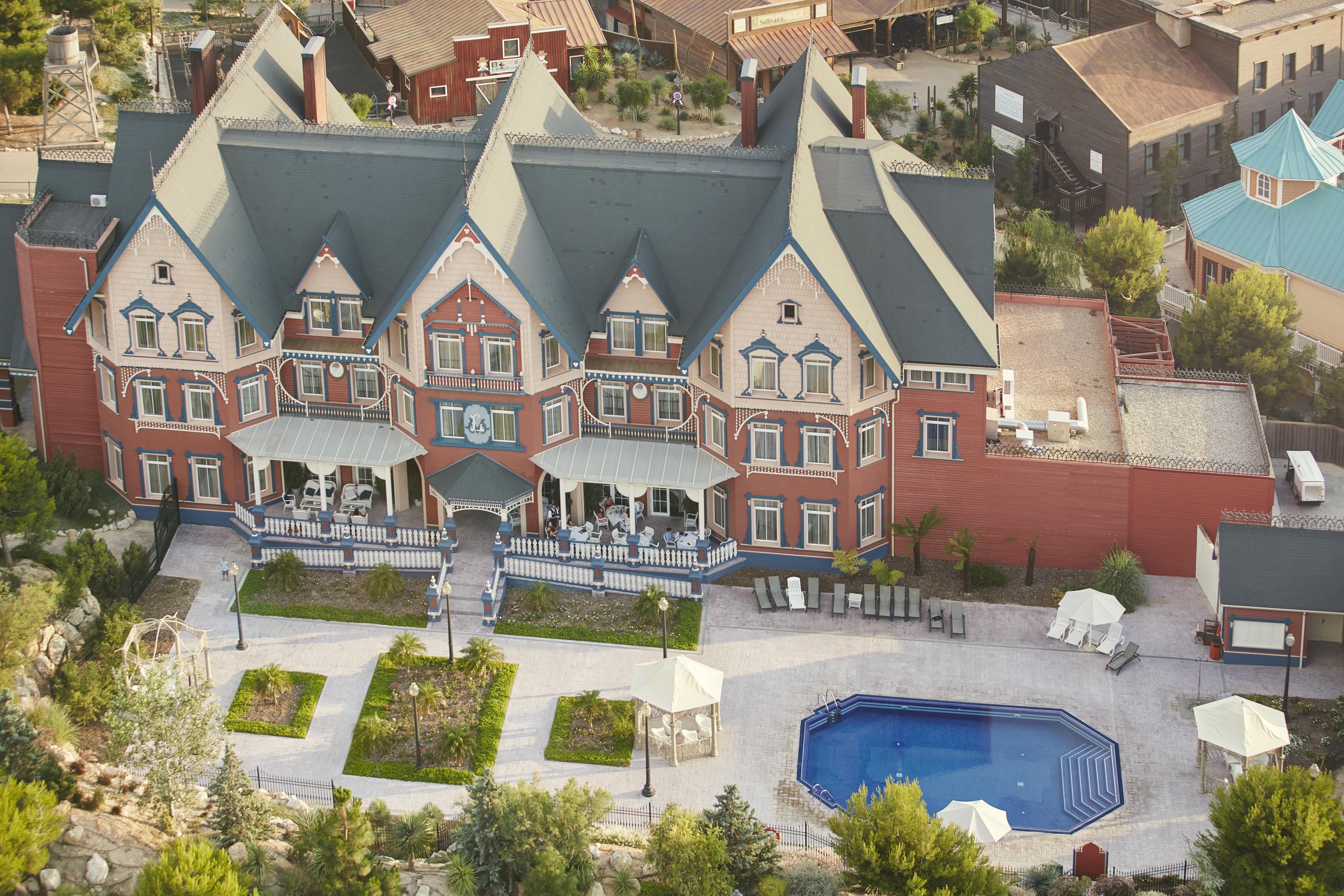 Portaventura Hotel Lucy'S Mansion - Includes Unlimited Access & Express Wristband To Portaventura Park & Ferrari Land Salou Bagian luar foto