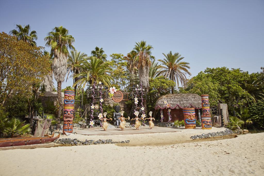 Portaventura Hotel Lucy'S Mansion - Includes Unlimited Access & Express Wristband To Portaventura Park & Ferrari Land Salou Bagian luar foto