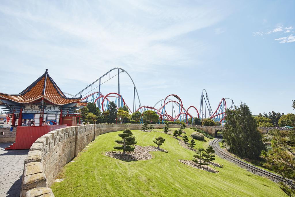 Portaventura Hotel Lucy'S Mansion - Includes Unlimited Access & Express Wristband To Portaventura Park & Ferrari Land Salou Bagian luar foto