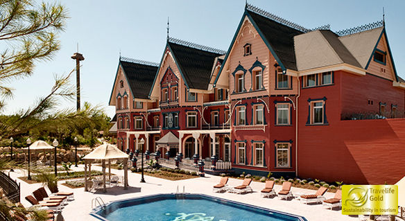Portaventura Hotel Lucy'S Mansion - Includes Unlimited Access & Express Wristband To Portaventura Park & Ferrari Land Salou Bagian luar foto