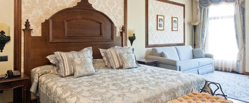Portaventura Hotel Lucy'S Mansion - Includes Unlimited Access & Express Wristband To Portaventura Park & Ferrari Land Salou Bagian luar foto